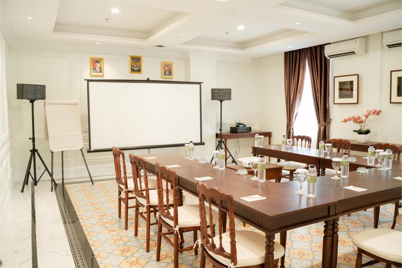 Mahalaya The Legacy Hotel Solo المظهر الخارجي الصورة