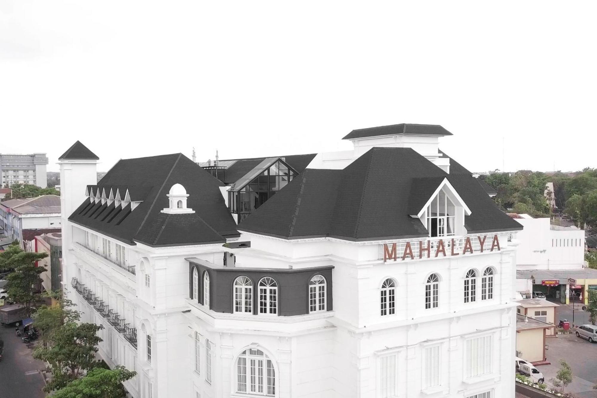 Mahalaya The Legacy Hotel Solo المظهر الخارجي الصورة